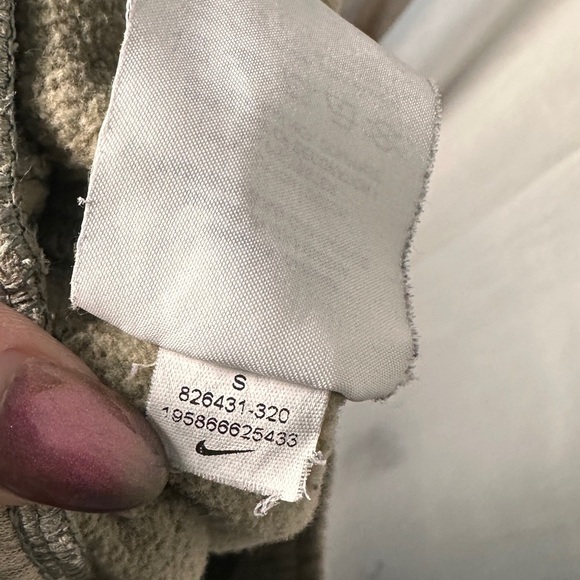 3/$20 💥 Vintage Nike 90’s Tan Athletic Cotton Sweatpants - Picture 14 of 15